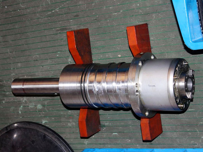 加工中心主軸多長時(shí)間潤滑一次?主軸保養(yǎng)方法!