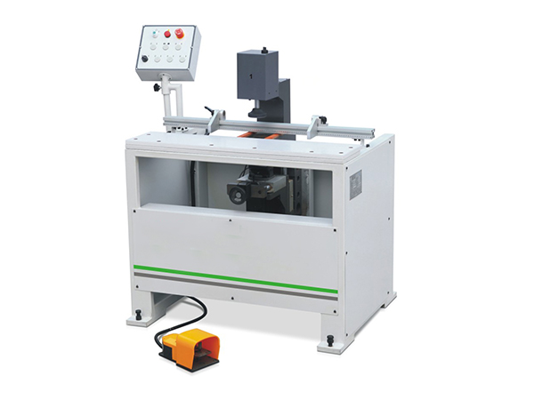 鉆孔機(jī)如何對圓柱工件使用？鉸鏈鉆孔機(jī)有哪些注意事項？