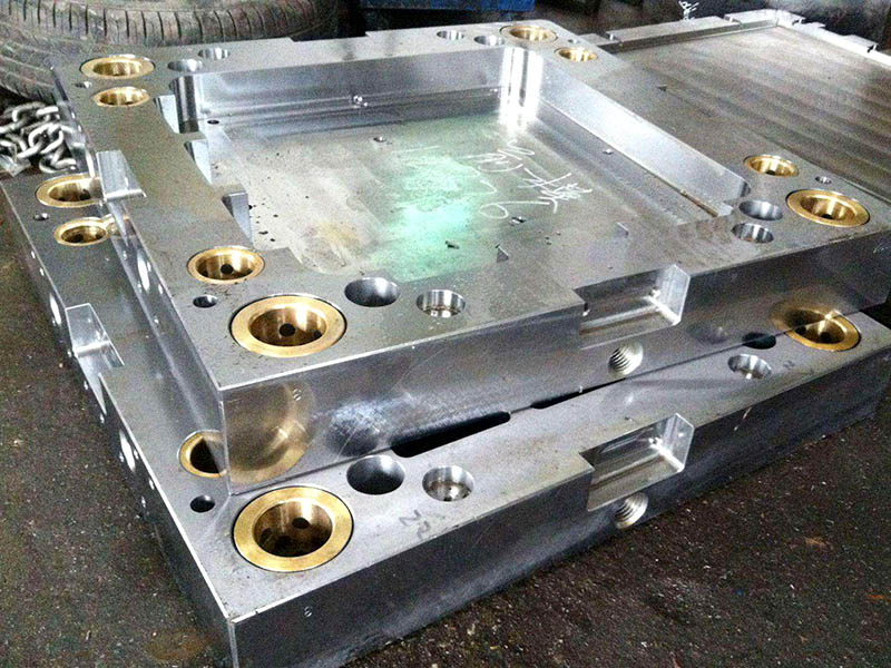 深孔鉆加工為什么會偏斜很大？